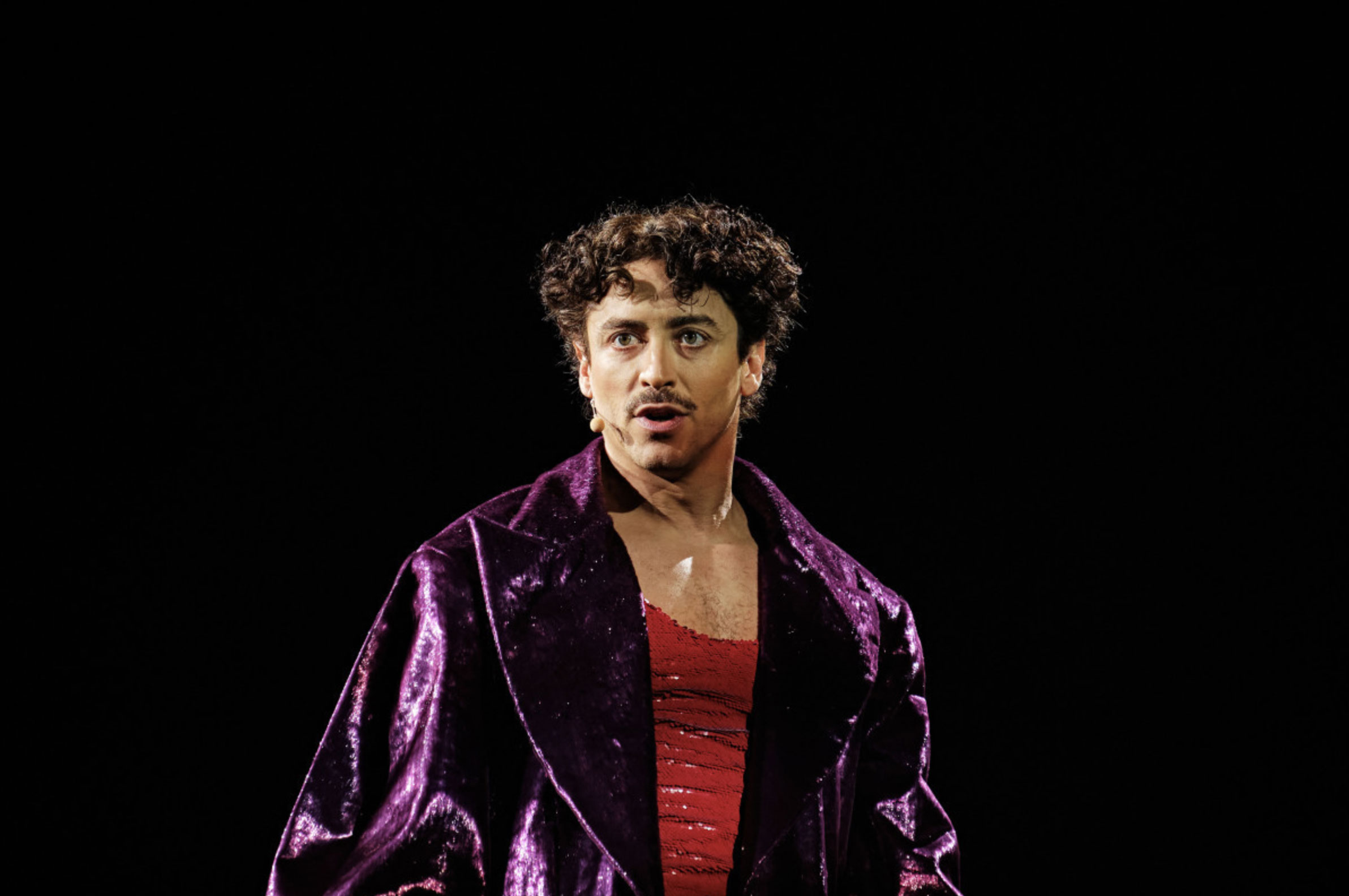 Jesuita Barbosa divulgação internet